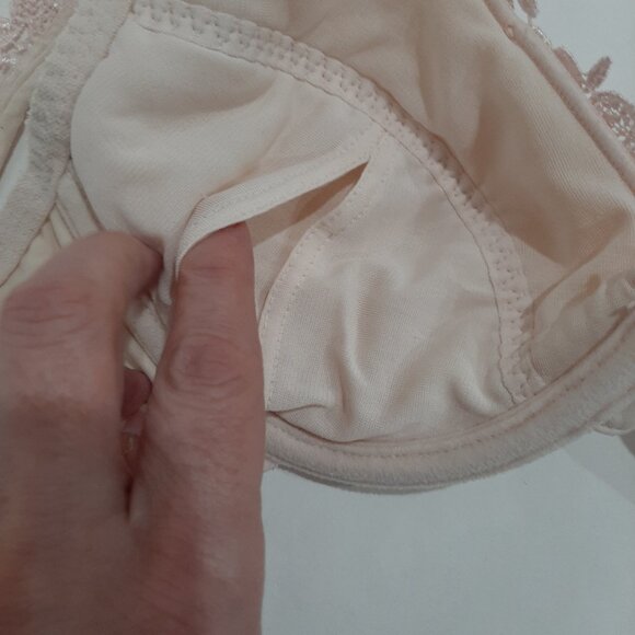 Vintage coquette fairycore satin crochet lace LA Senza bra - Picture 9 of 16